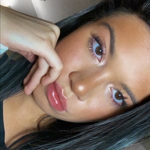 Meet your Posher, Kim